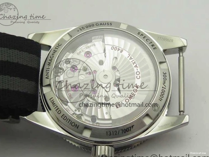 0401 EasyCare Seamaster 300 “Spectre” Limited Edition VSF 1:1 Best Edition On “007” Nato Strap A8400 Super Clone 8075